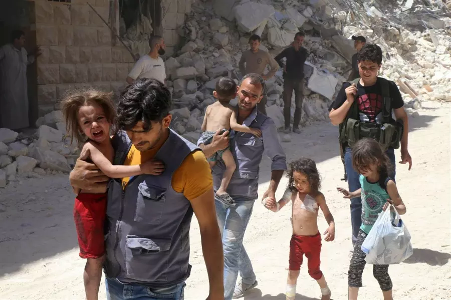 المساحة تضيق .. الأسد وحلفاءه يخنقون مدنيي حلب أكثر بعد السيطرة على هنانو