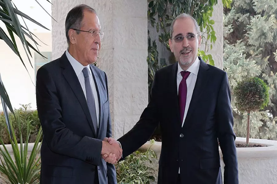 وزير الخارجية الأردني ونظيره الروسي يبحثان هاتفيا المستجدات في المنطقة وملف اللاجئين السوريين