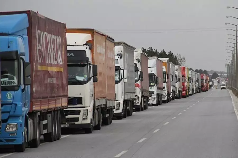 الأمم المتحدة وتركيا ترسلان شاحنات محملة بالمساعدات لإدلب