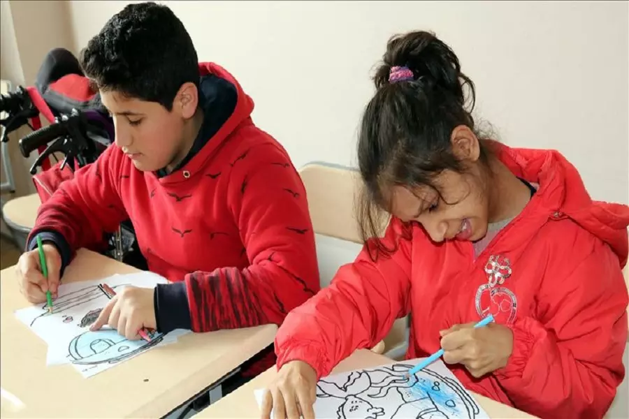 دورات تعليمية لدمج السوريين من ذوي الاحتياجات الخاصة بالمجتمع في شانلي أورفة