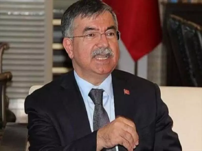 وزير الدفاع التركي لن نتدخل عسكرياً في سوريا