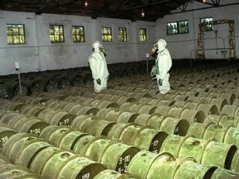 بريطانيا تتلف 200 طن من ترسانة الأسد من الأسلحة الكيميائية
