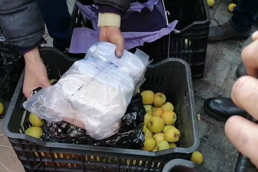 ليست الأولى .. مصر تعلن ضبط شحنة جديدة من المخدرات القادمة من سوريا عبر شحنات التفاح