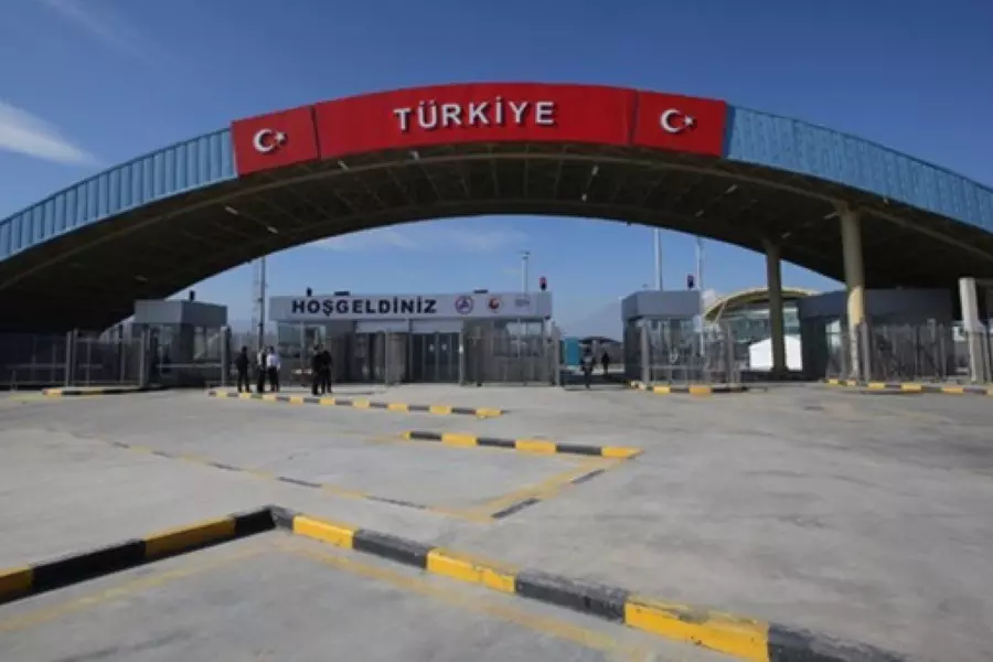 تركيا تعلن إفتتاح معبر "غصن الزيتون" في منطقة عفرين يهدف لتسهيل نقل البضائع ومواد الإعمار