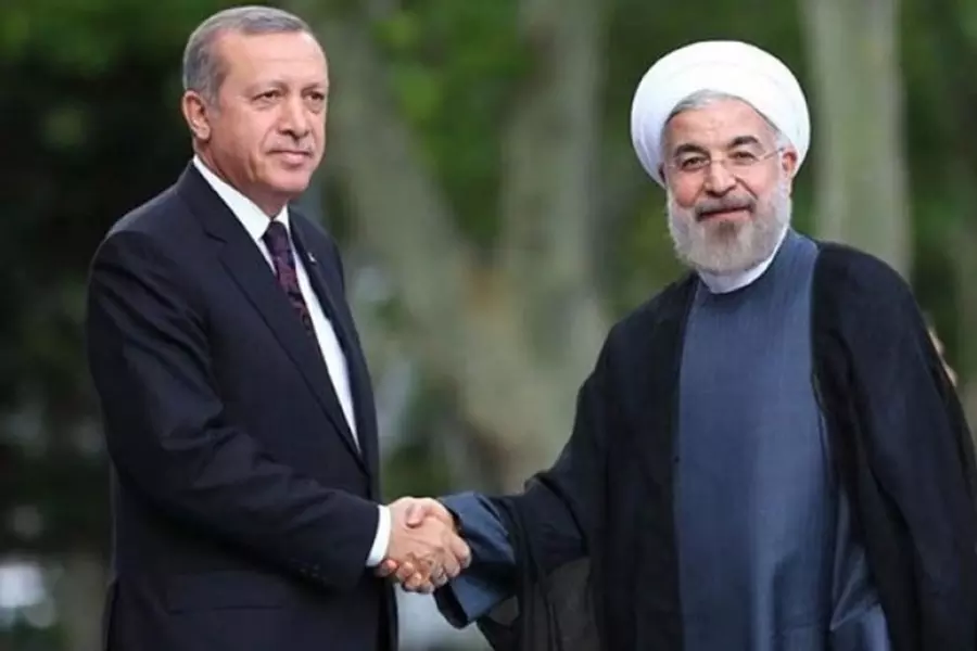 روحاني غدا في أنقرة بعد التحذيرات الإيرانية من العملية العسكرية التركية المرتقبة