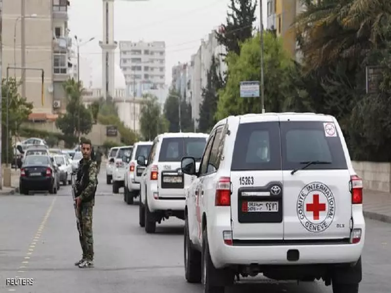 الصليب الأحمر يطالب بالسماح له بدخول مخيم اليرموك لإنقاذ المحتاجين