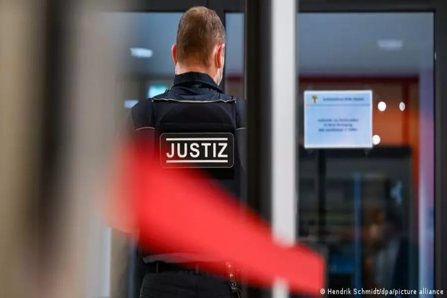 بدء محاكمة "داعشية" في ألمانيا بتهمة الانتماء لتنظيم إرهابي والمساعدة في الإتجار بالبشر