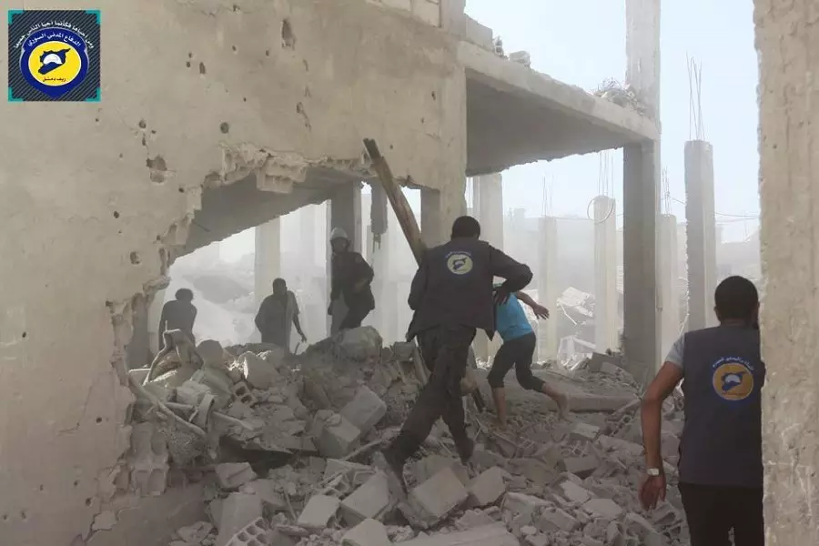 شهداء وجرحى بقصف جوي استهدف بلدات الغوطة الشرقية