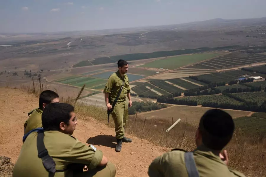 صحيفة هآرتس: "إسرائيل" لن تعارض عودة نظام الأسد إلى الحدود مع الجولان