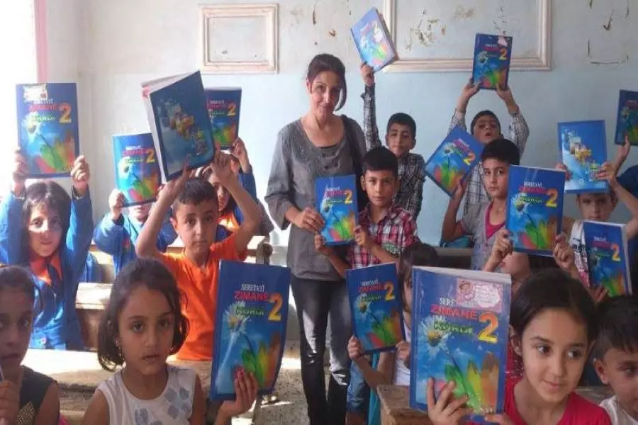 تركيا: قوات الحماية الشعبية الكردية تحظر تعليم اللغة العربية في مناطق سيطرتها بسوريا