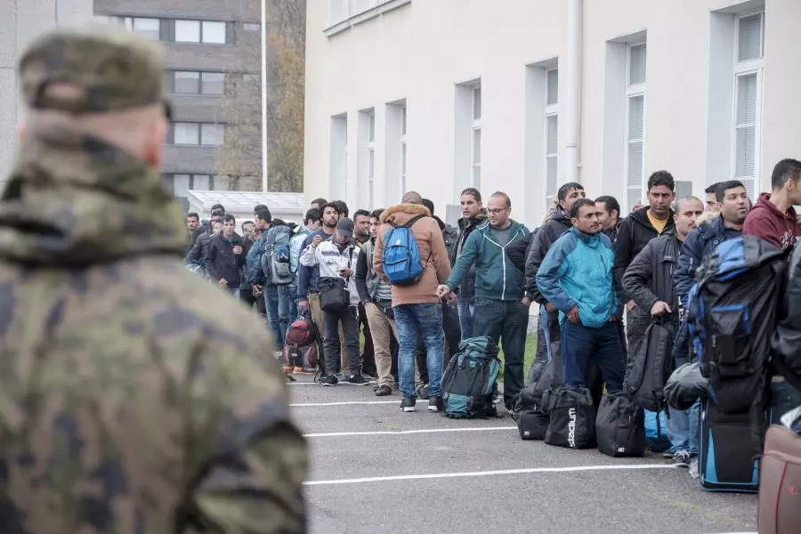 أسوشييتد برس: الجيش الألماني يدرّب لاجئين سوريين على "بناء مهارات" مدنية