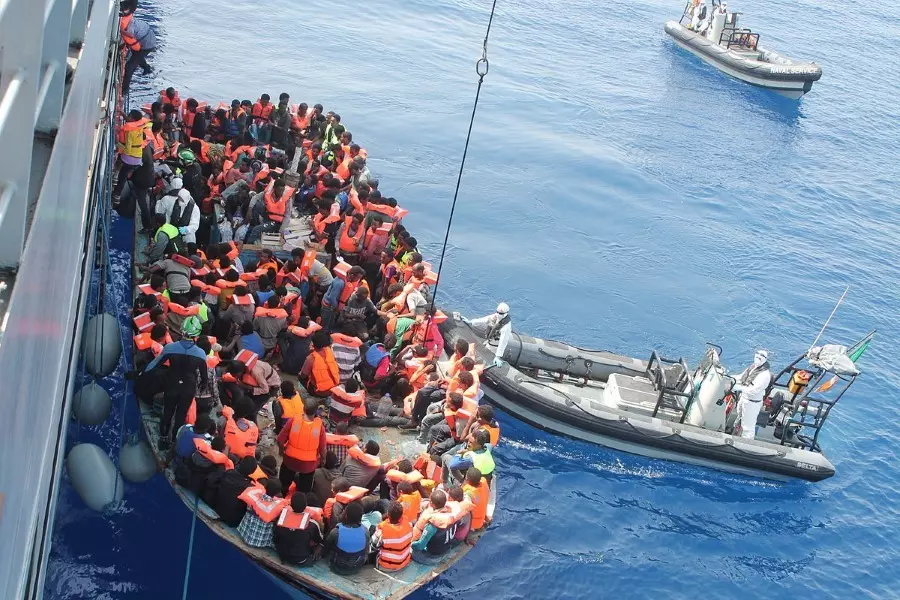السلطات التركية تضبط قرابة مئة مهاجر حاولوا العبور إلى أوروبا بينهم سوريون