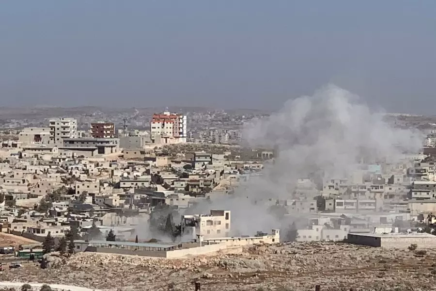 في تصعيد جديد .. قصف مدفعي روسي يطال مخفراً للشرطة ومرافق مدنية شمال سرمدا بإدلب
