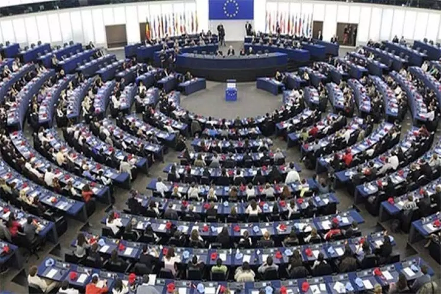الاتحاد الأوروبي يريد تفعيل مفاوضات السلام حول سوريا
