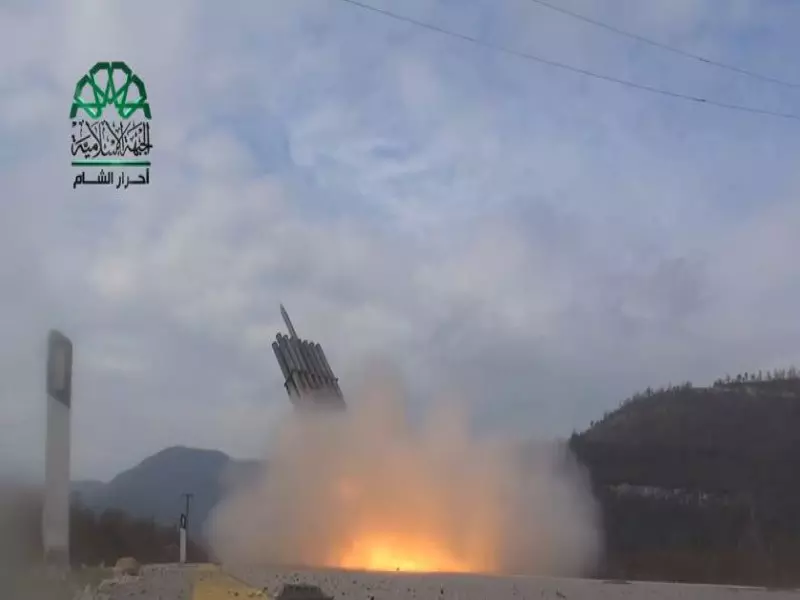 صواريخ غراد على المربع الأمني في اللاذقية.. والنظام يرد بغارات جوية على  الريف