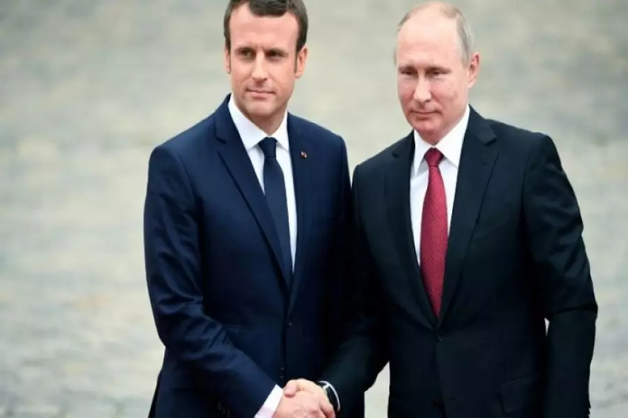 ماكرون يطالب بوتين بتغيير نهجه في سوريا والأخذ بآراء الآخرين من أجل الحل السياسي