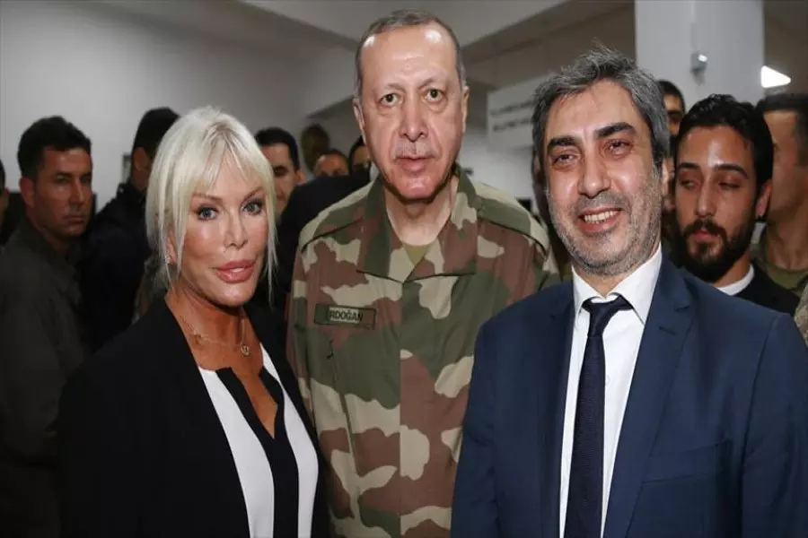 مشاهير أتراك يؤدون أغنيات شعبية دعما لـ "غصن الزيتون" بحضور الرئيس التركي