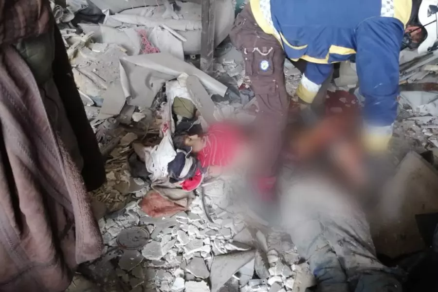 غارات انتقامية لطيران النظام الحربي توقع مجزرة بمدينة إدلب