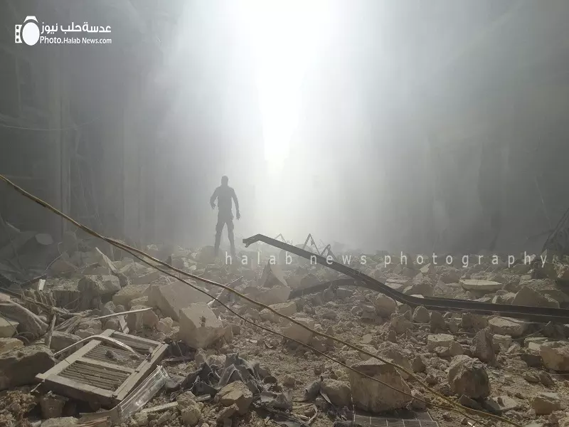 بالبراميل يأتي رد قوات الأسد على خسائره في حلب