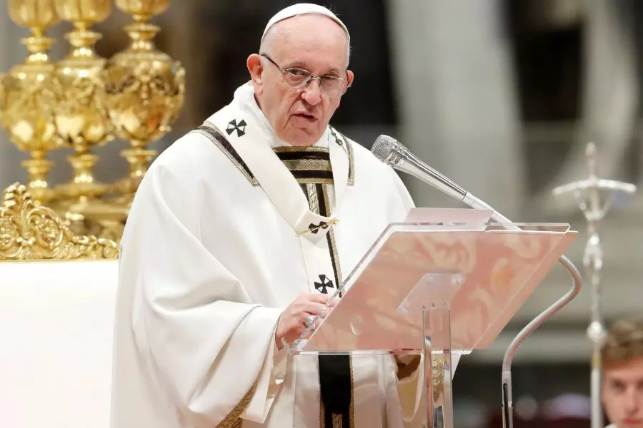 البابا فرنسيس: وجوه أطفال سوريا والعراق واليمن يجب أن "تهزّ الضمائر"