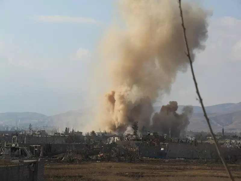 اشتباكات في داريا وقصف متواصل يستهدف أحيائها