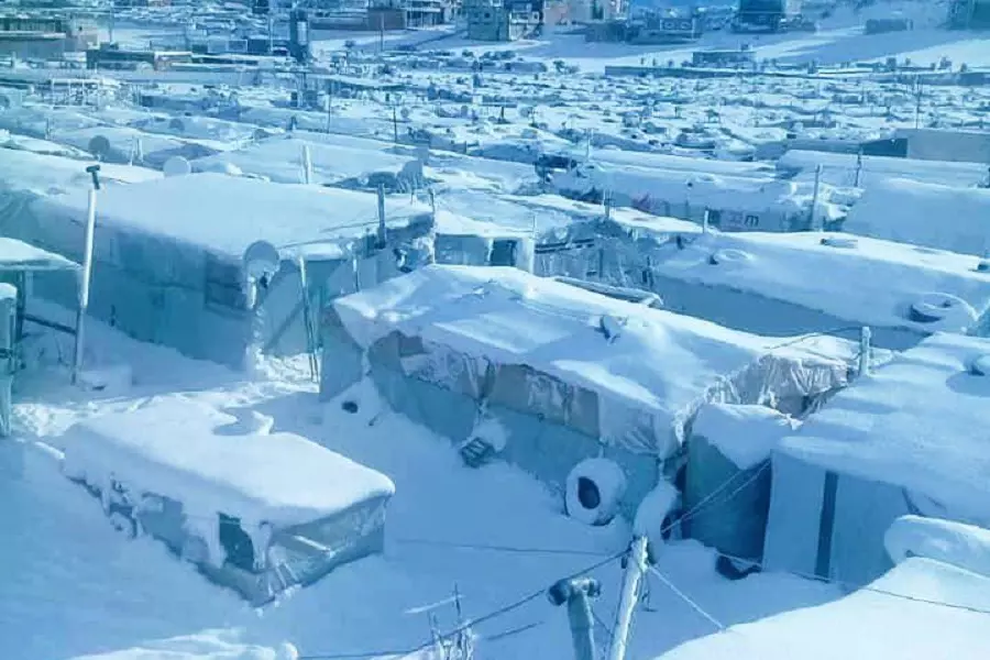 رئيس الائتلاف يدعو لدعم اللاجئين في مواجهة العاصفة الثلجية في عرسال بلبنان