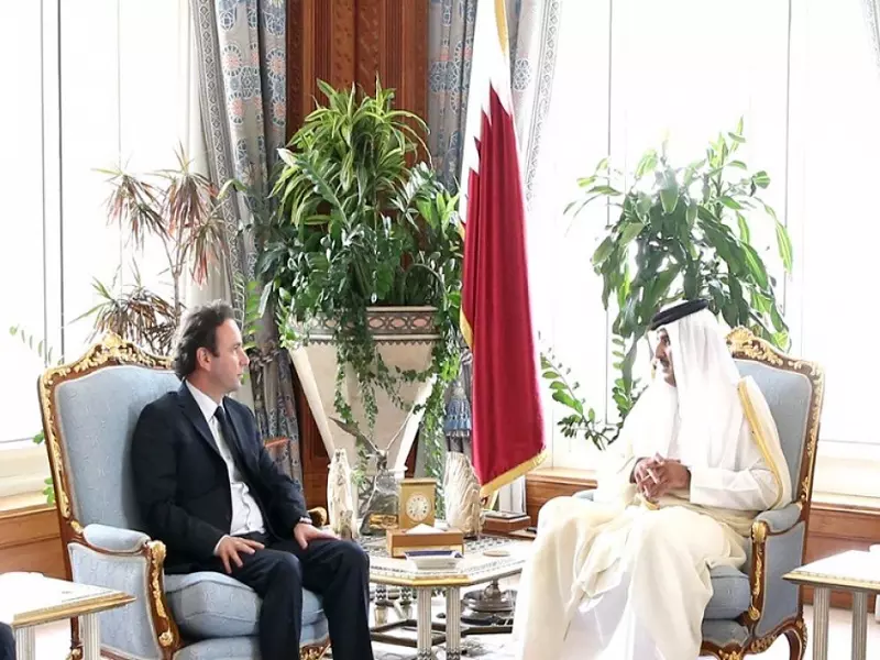أمير قطر يؤكد دعم الثورة و الشعب السوري في الحرية والكرامة والعدالة