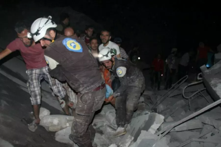 هيومن رايتس ووتش تؤكد استهداف طيران الأسد وروسيا لمناطق مدنية في إدلب وارتكاب مجازر