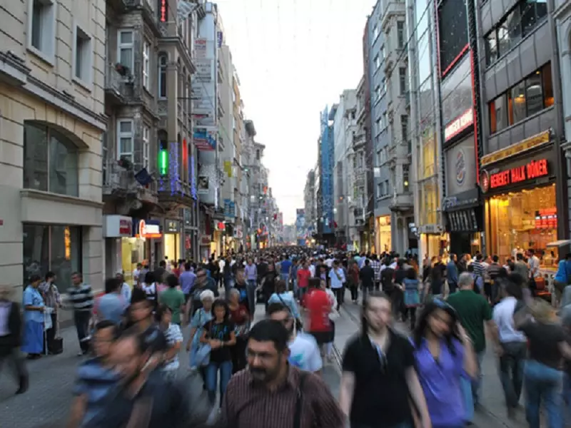 عدد اللاجئين الموجودين في إسطنبول وحدها يتجاوز عددهم في كافة دول أوروبا