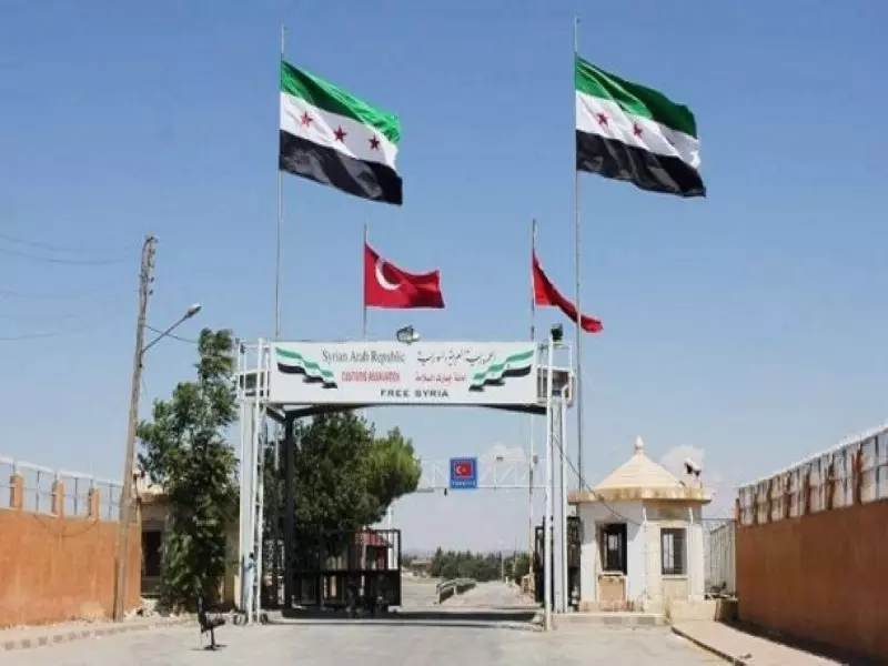 استمرار توافد السوريين على معبر باب الهوى لقضاء عطلة العيد في سوريا
