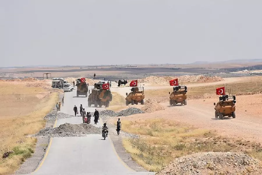 القوات التركية تسير الدورية 21 في منبج