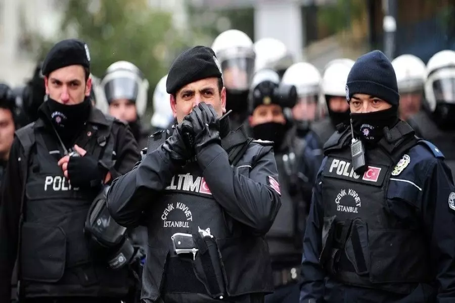 دون الكشف عن جنسياتهم ...  قوات الأمن التركية تقبض على 5 مشتبهين بانتمائهم لتنظيم الدولة