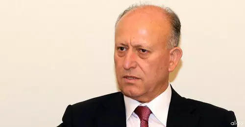 وزير العدل اللبناني لن نقبل برئيس يرتبط بالأسد أو إيران