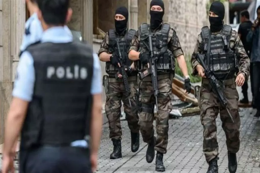 محكمة تركية توقِف سوريين إثنين بشبهة الانتماء لداعش