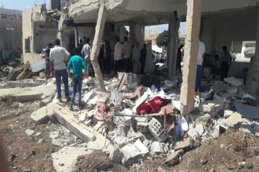 انتحاري من تنظيم الدولة يفجر نفسه في مقر للجيش الحر بريف درعا