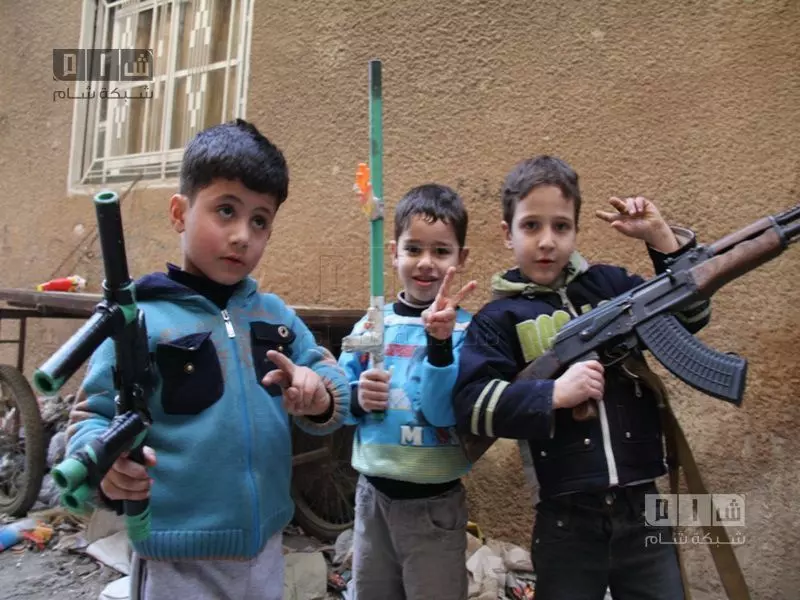 نشرة أخبار الساعة 12 ظهرا لجميع الاحداث الميدانية في سوريا 05-02-2015