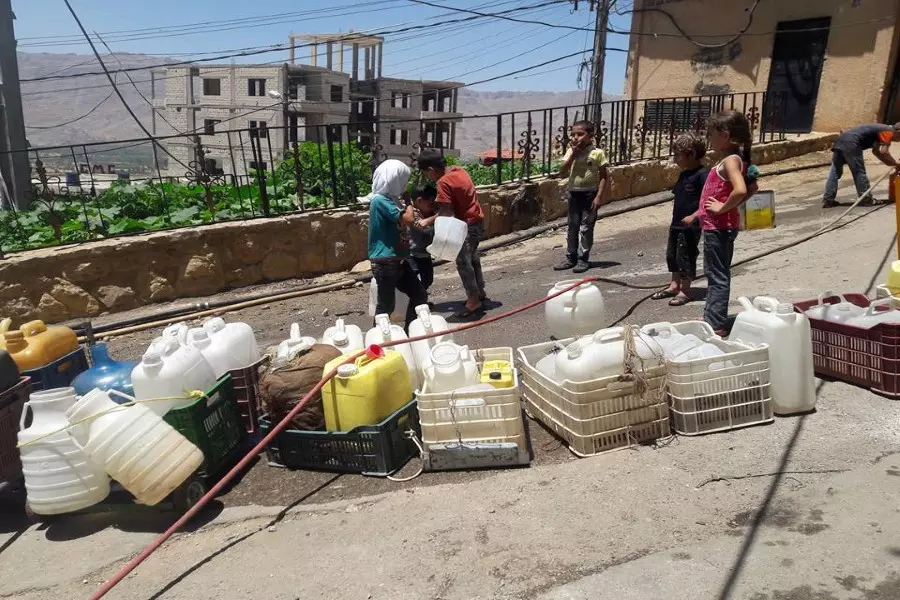 340 يوماً من حصار الموت يضع 40 ألف نسمة على شفى الموت في مضايا