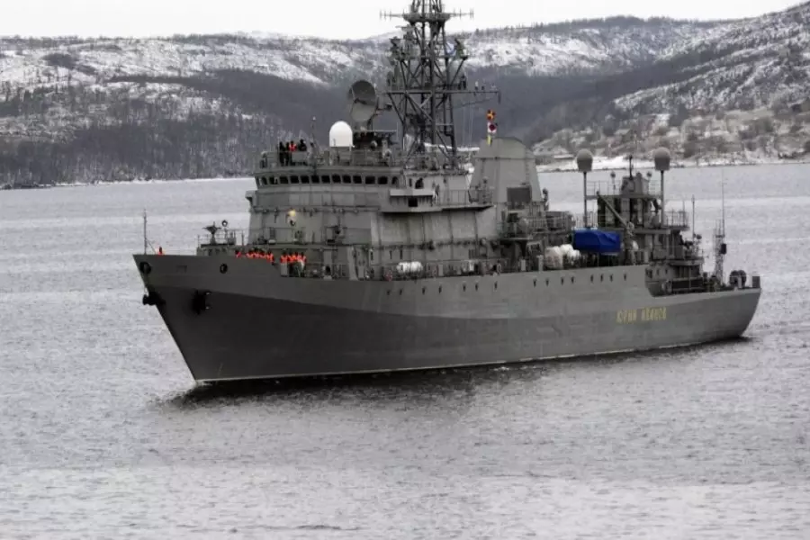 صحيفة روسية: سفينة حربية من طراز "سيليغير" توجهت إلى موقع حطام طائرة "إيل-20" لانتشال أجهزة تجسس فائقة السرية