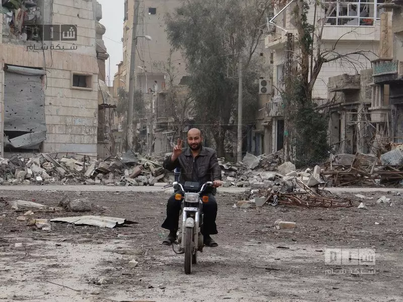 نشرة أخبار الساعة 12 ظهراً لجميع الأحداث الميدانية في سوريا 15-12-2014