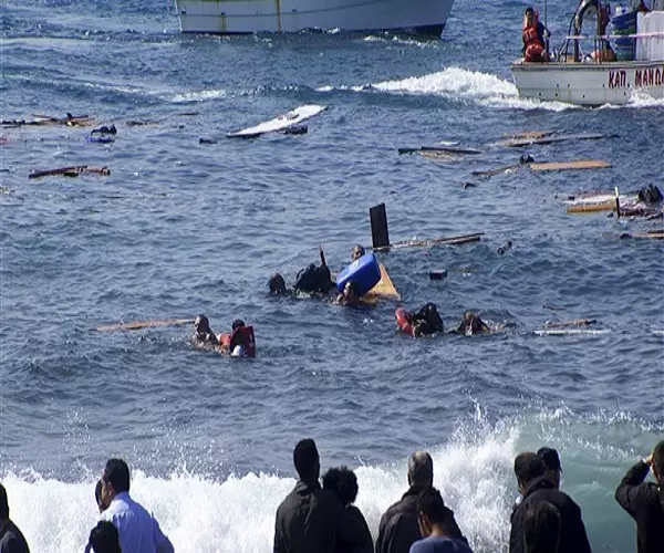 تركيا ... إنقاذ أكثر من 140 مهاجر في طريقهم لليونان