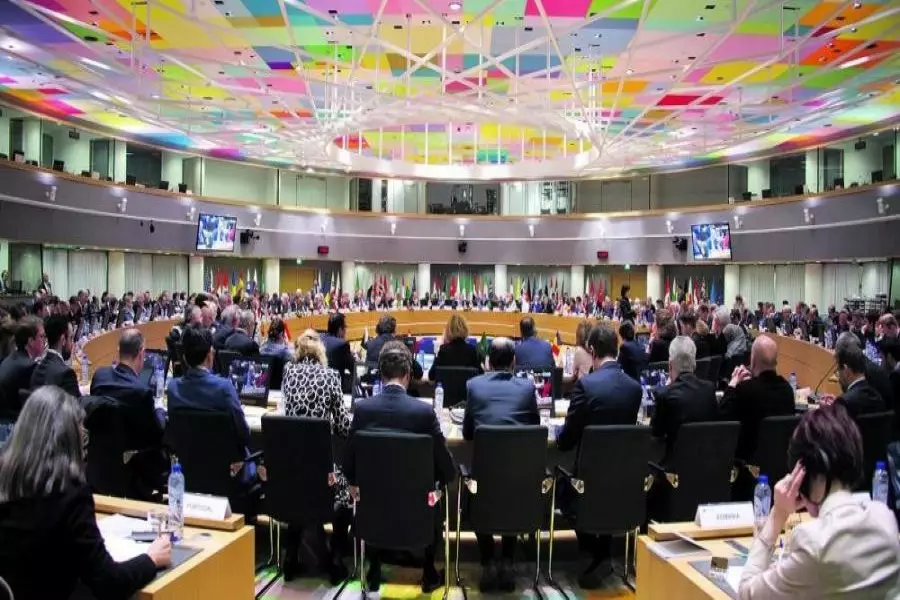 مؤتمر "دعم مستقبل سوريا والمنطقة" في بروكسل يتعهد بتقديم 7 مليارات دولار للاجئين السوريين