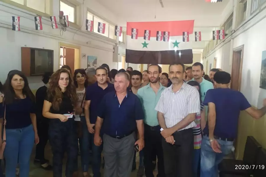النظام يعاقب موظفيه في "طرطوس" لتقاعسهم عن المشاركة في انتخاب "مجلس التصفيق"