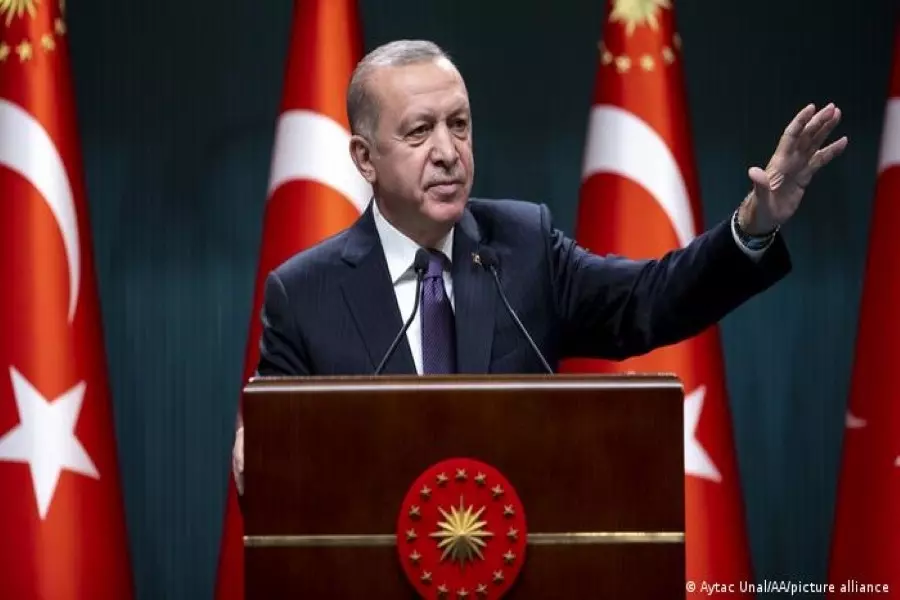 أردوغان: الاضطرابات المستمرة تسببت بتهجير الملايين ولدينا 3.7 ملايين لاجئ سوري