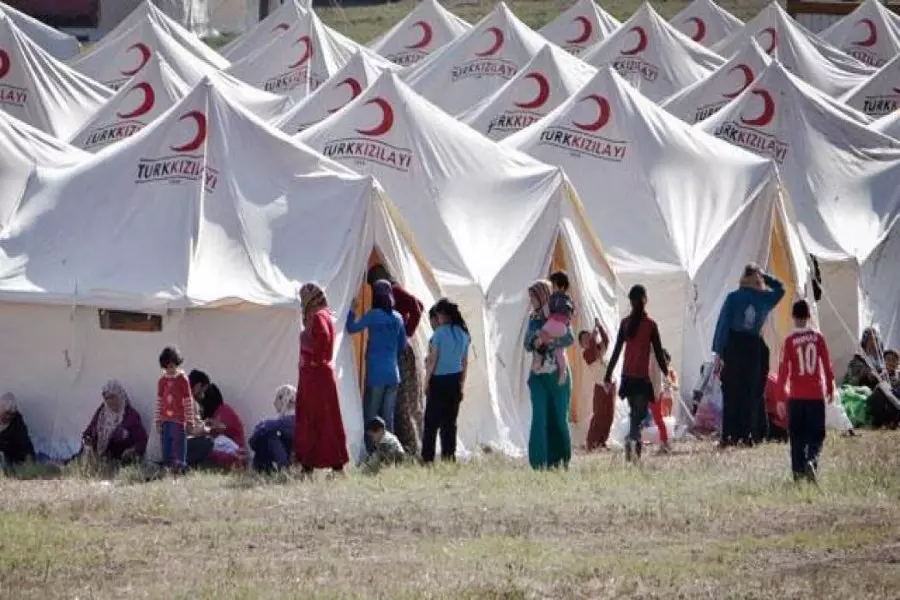 تواصُل عودة السوريين من تركيا إلى مناطق "درع الفرات" و"غصن الزيتون"