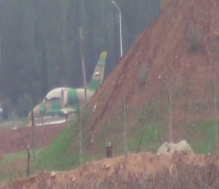 تنظيم الدولة...يدعو عناصر قوات الأسد المحاصرين في مطار كويرس لتسليم أنفسهم