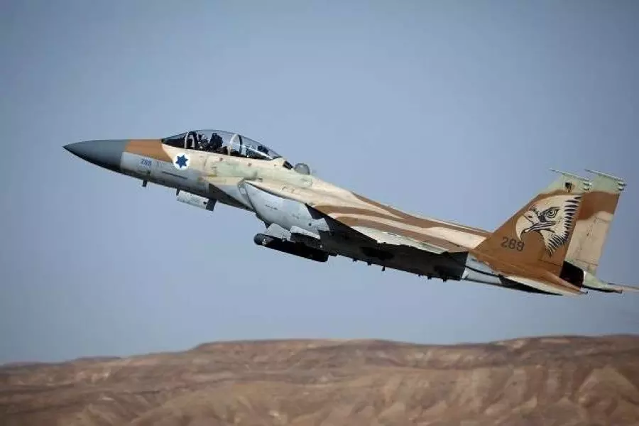 مروحيات إسرائيلية تقصف مواقع قوات الأسد في الجنوب السوري