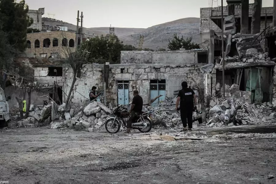 أربعة شهداء بينهم أطفال بقصف متواصل للنظام وروسيا على إدلب