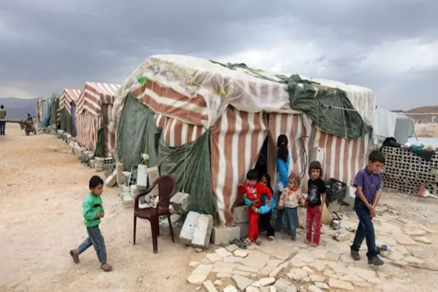 مع المساءلة القانونية ... بلدية لبنانية تمنع سكن وتأجير المنازل والمحلات للاجئين السوريين