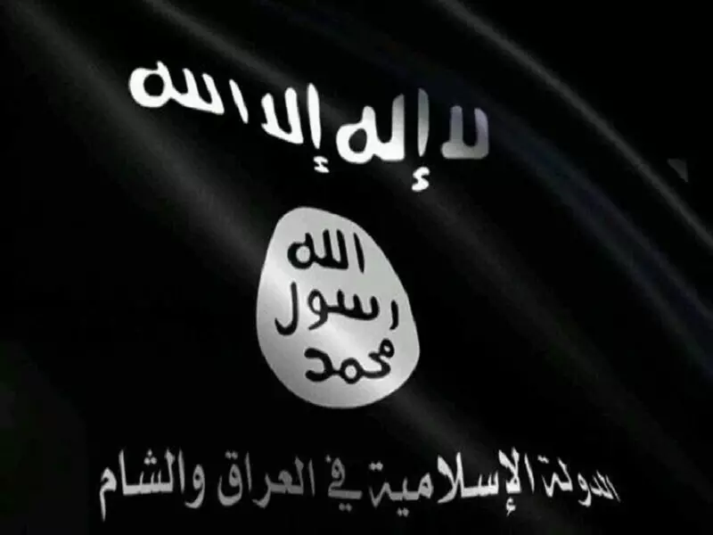 تنظيم الدولة يسيطر على حقول شاعر ويستهدف مطار التيفور بسيارة مفخخة