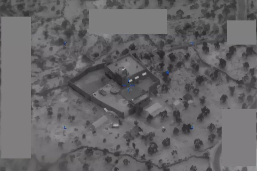 الجيش الأمريكي يبث صورا ومقاطع مصورة للهجوم على مقر "زعيم داعش"